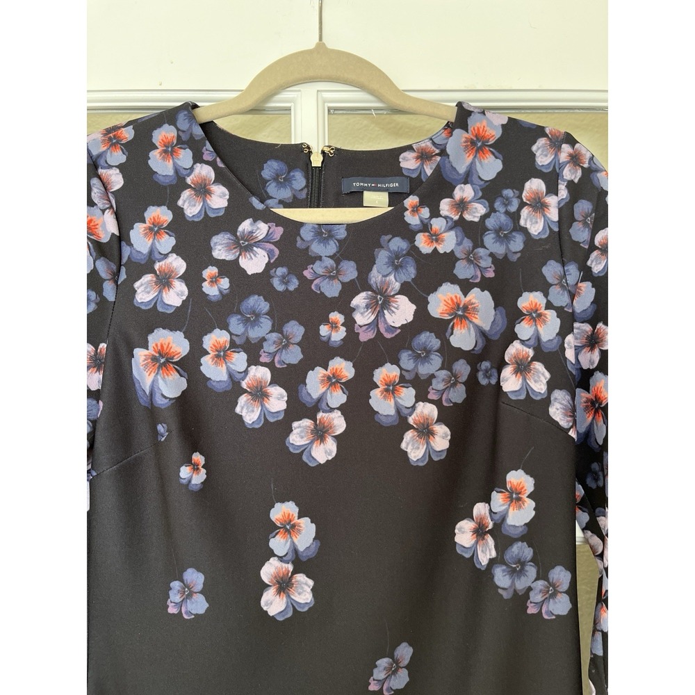 Women's Knee Length Floral Navy Blue Tommy Hilfiger Dress Bell Sleeve Size 6 - Picture 3 of 8